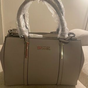 Kennett cole reaction bag